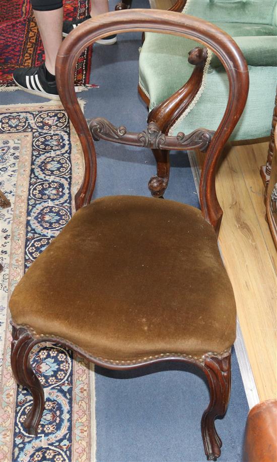 Six Victorian rosewood balloon back dining chairs